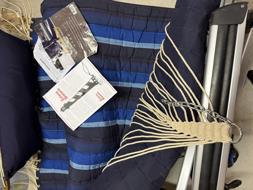 Hammock set with stand and wheel kit with brochures - image 1 of 6