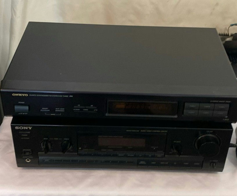 Audio Components and Electronics Lot - image 3 of 15