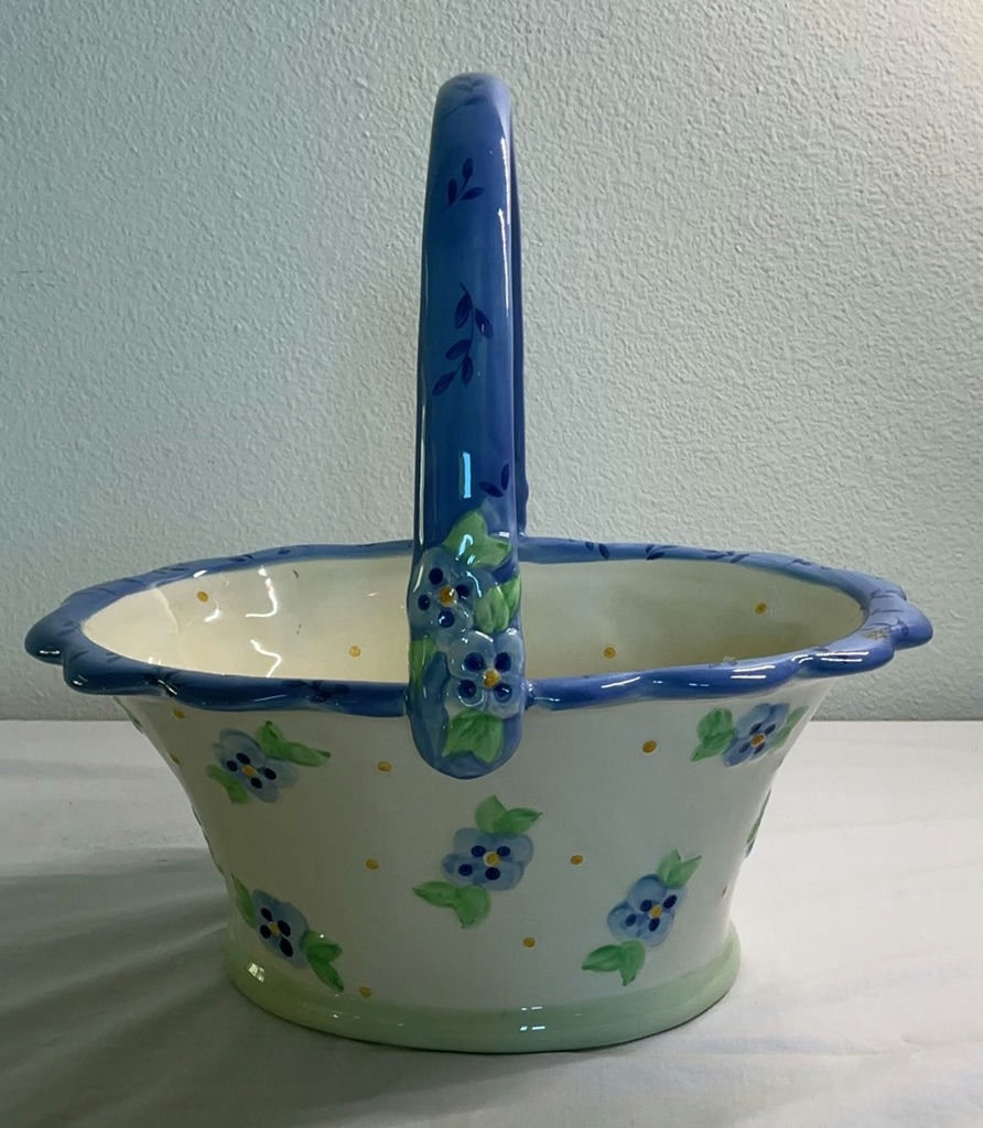 Assorted Decorative Ceramic Household Items - image 2 of 8