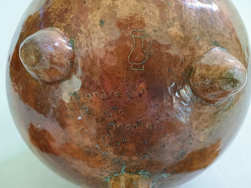 Decorative Copper Vase with Four Wooden Coasters - image 3 of 8