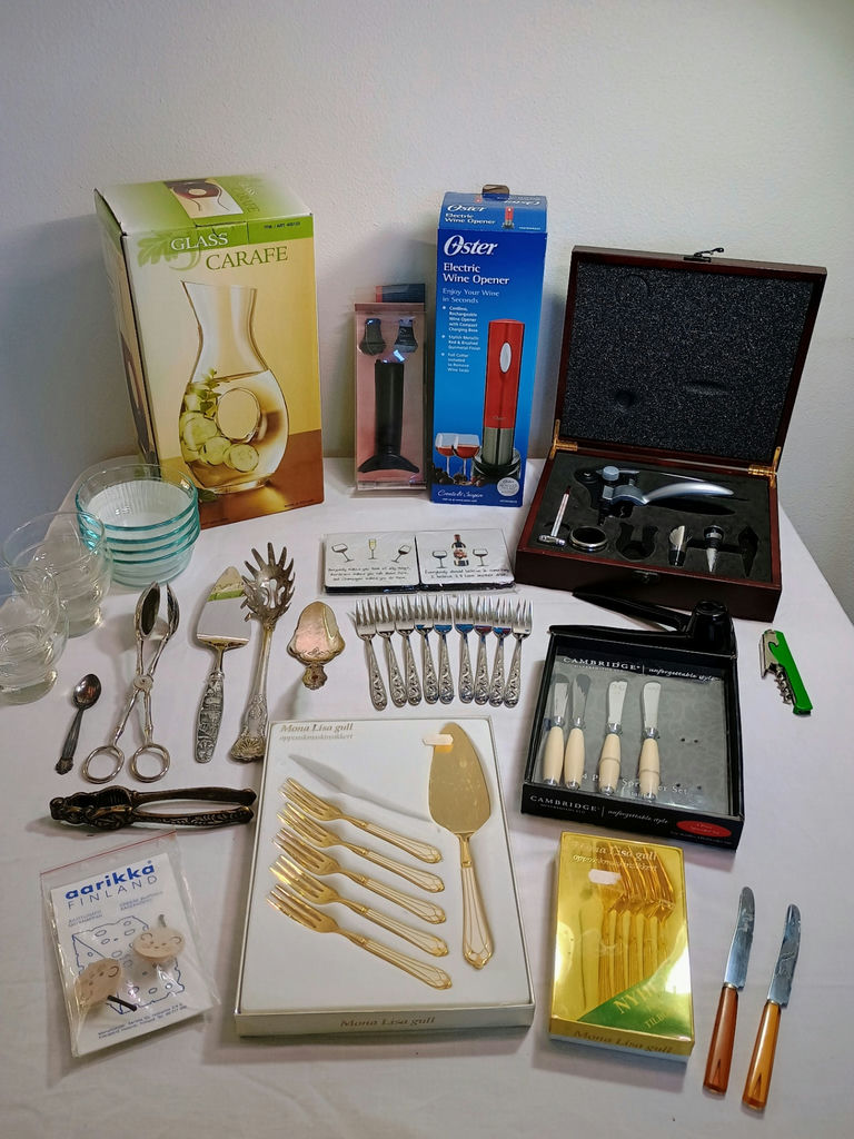 Assorted Scandinavian Kitchen and Bar Serving Accessories - image 1 of 13