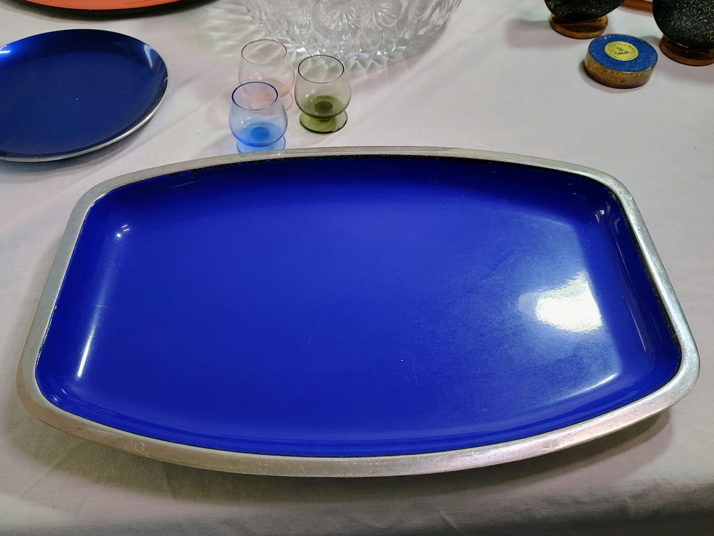 Assorted Decorative Bowls, Trays, Candles, and Glassware - image 5 of 13