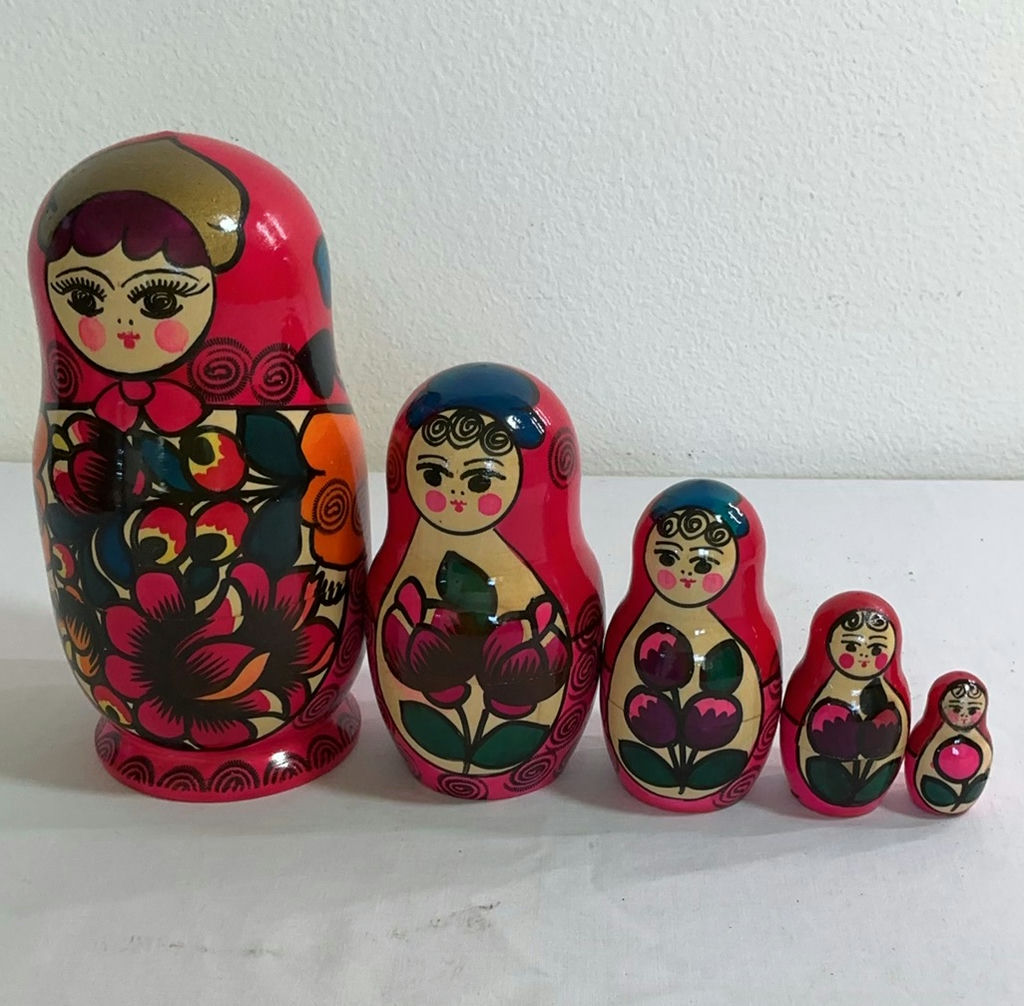 Norwegian Collectors Plates And Russian Nesting Dolls - image 8 of 9