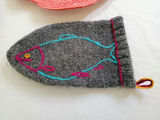Fish-Themed Serving Dishes, Salad Server Set, and Knitted Oven Mitt - thumbnail 2 of 11
