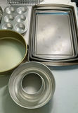 Assorted bakeware, mixer and kitchen tools - thumbnail 4 of 7