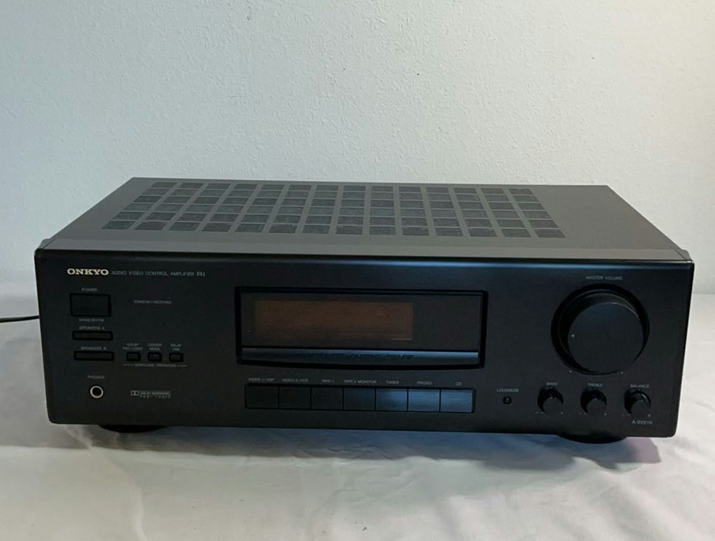 Onkyo Reciever And Speakers - image 1 of 11