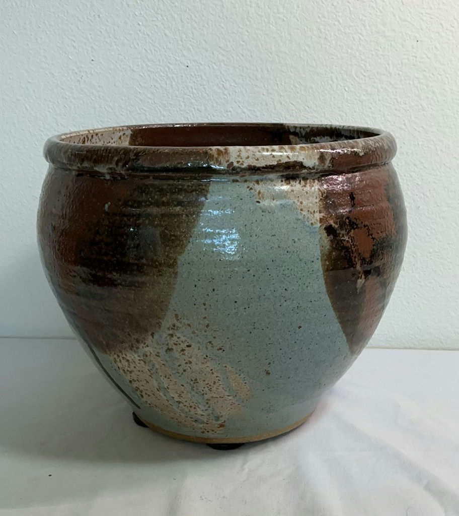 Decorative Pot ,Lamp And Home Decor Assortment - image 2 of 5