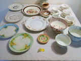 Assorted Vintage Porcelain and China Dishware - thumbnail 9 of 14