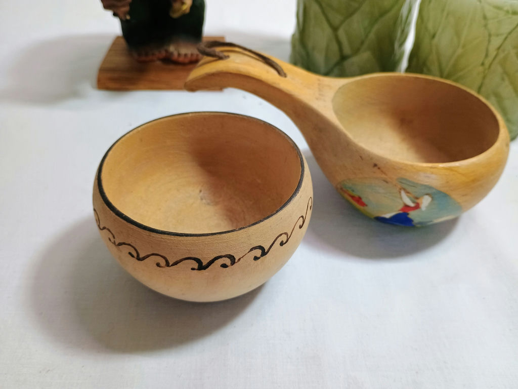 Assorted Norwegian holiday decorations and wooden crafts - image 9 of 10