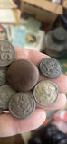 Us Army, World War I And Two Relic Uniform Buttons - thumbnail 4 of 5