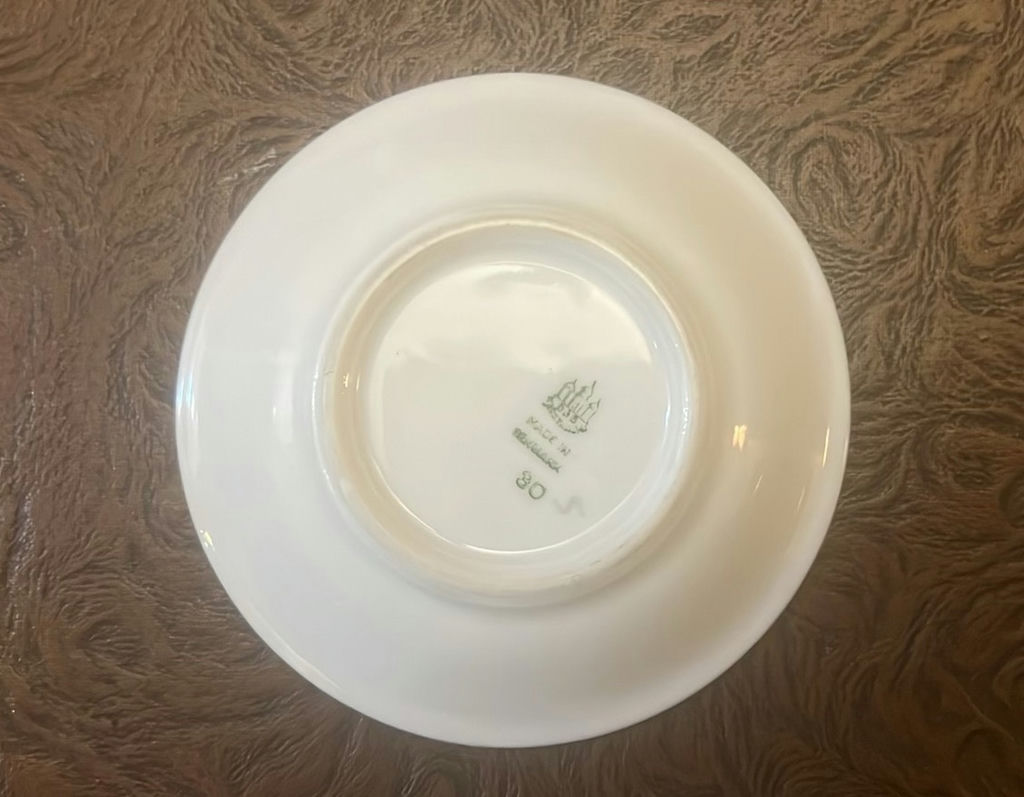 Bing and Grondahl Seagull Pattern Gold Rimmed Mini Plate - image 3 of 3