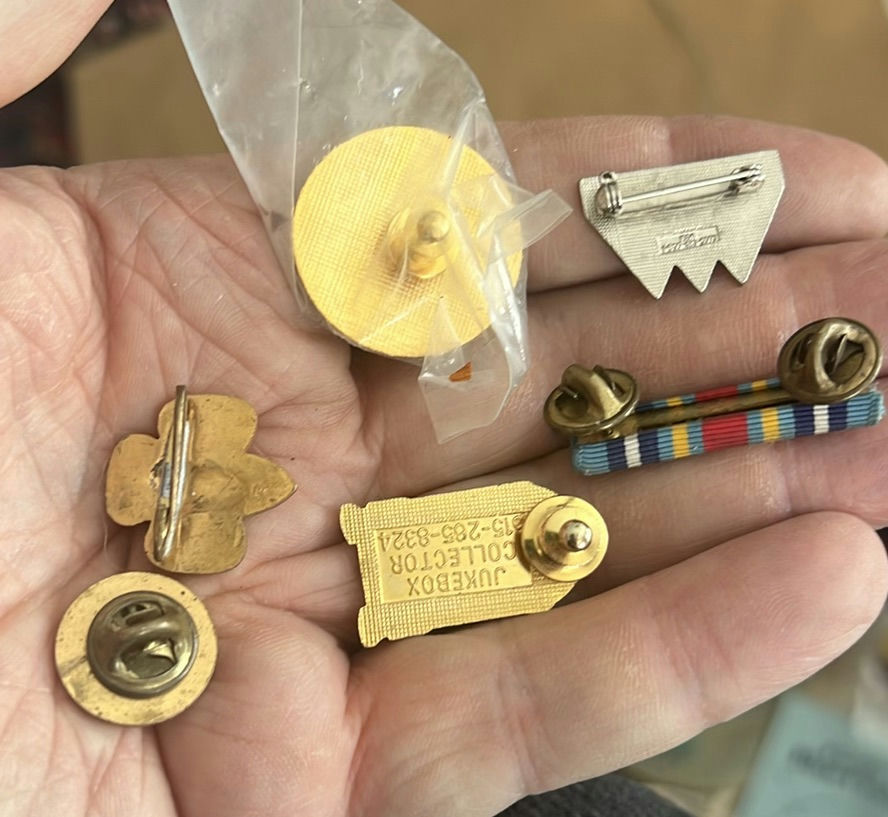 Lot Of World War II & Civilian Emblems US - image 6 of 8