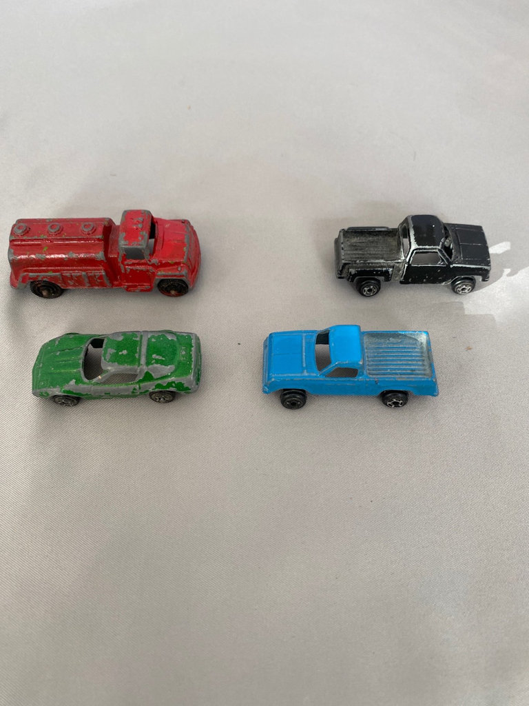 Tootsie Toy (3) and Other Cast Metal Cars - image 4 of 5