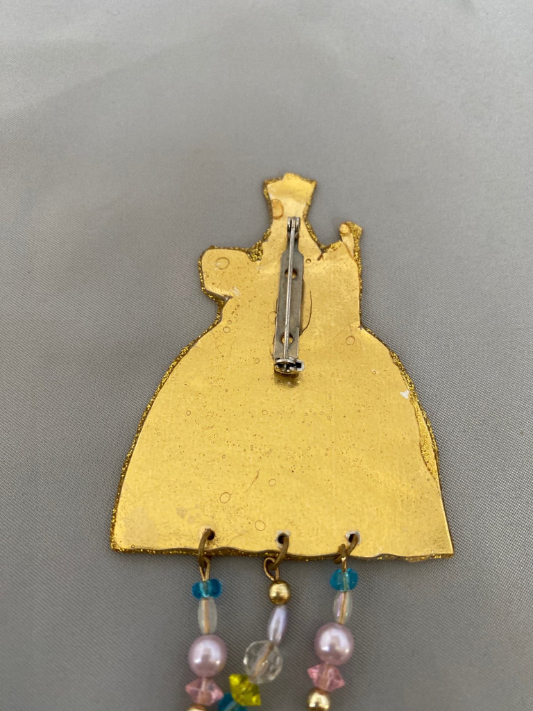Assorted whimsical pins Glenda the Good Witch and Snowmen  - image 3 of 5
