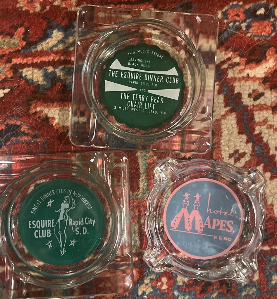 3 casino and gentlemen’s club Painted Glass ashtrays 1950s Like New - image 2 of 4