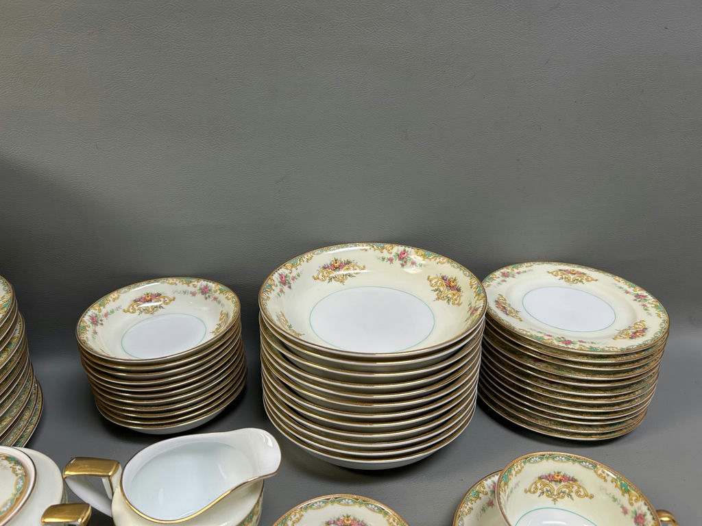 Noritake "Gloria" Fine China - image 5 of 8