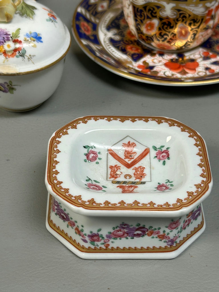 Misc Porcelain  - image 3 of 12