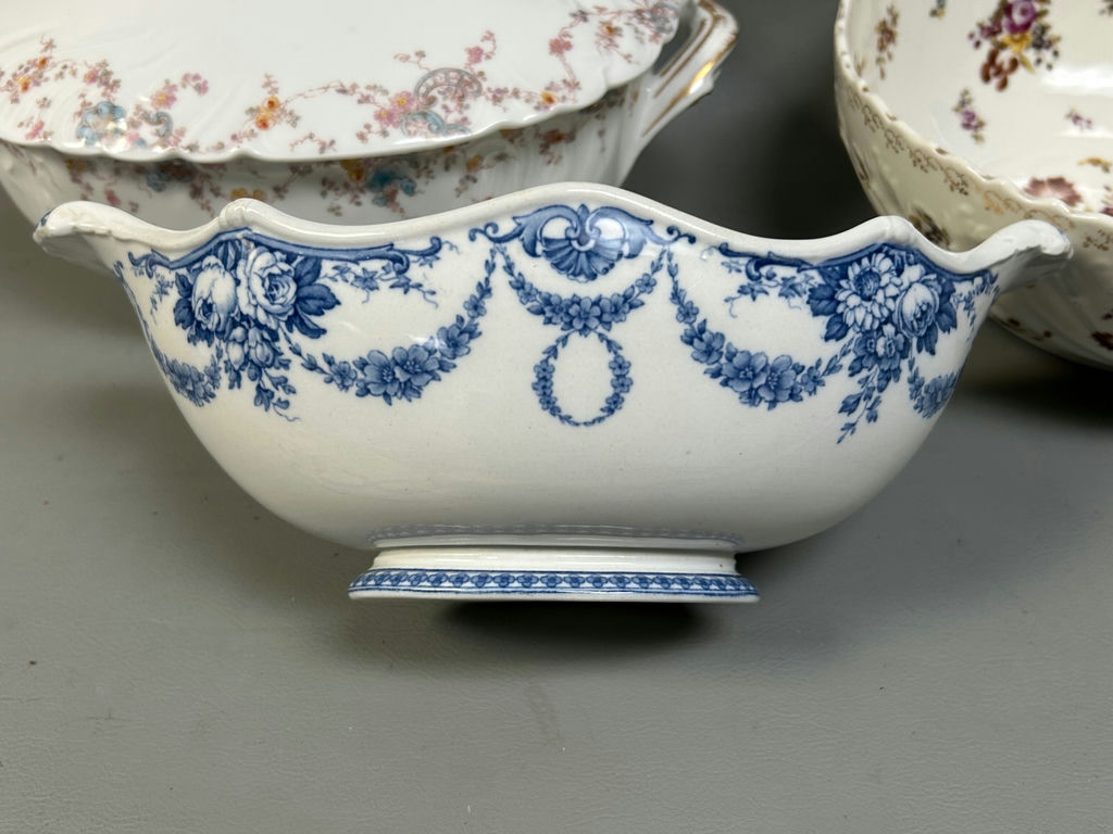Casserole, Soup Tureen and Serving Bowl - image 16 of 17
