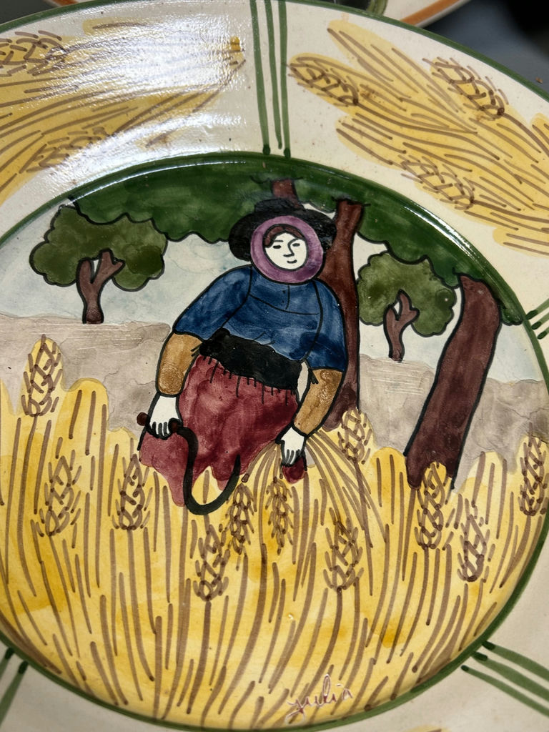 Signed Pirraca Redondo Portugal Earthenware  - image 3 of 12
