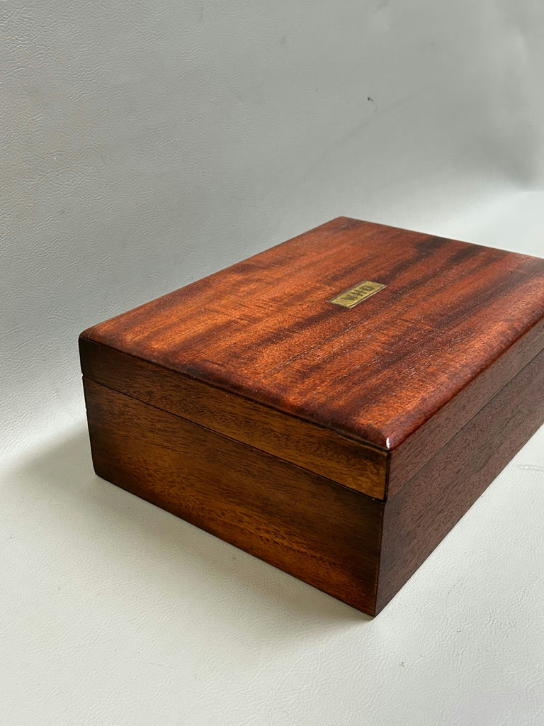 Antique Humidor Box with Milk Glass Lining  - image 7 of 7