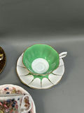 Biscuit Jar, Cups and Saucers  - thumbnail 7 of 18