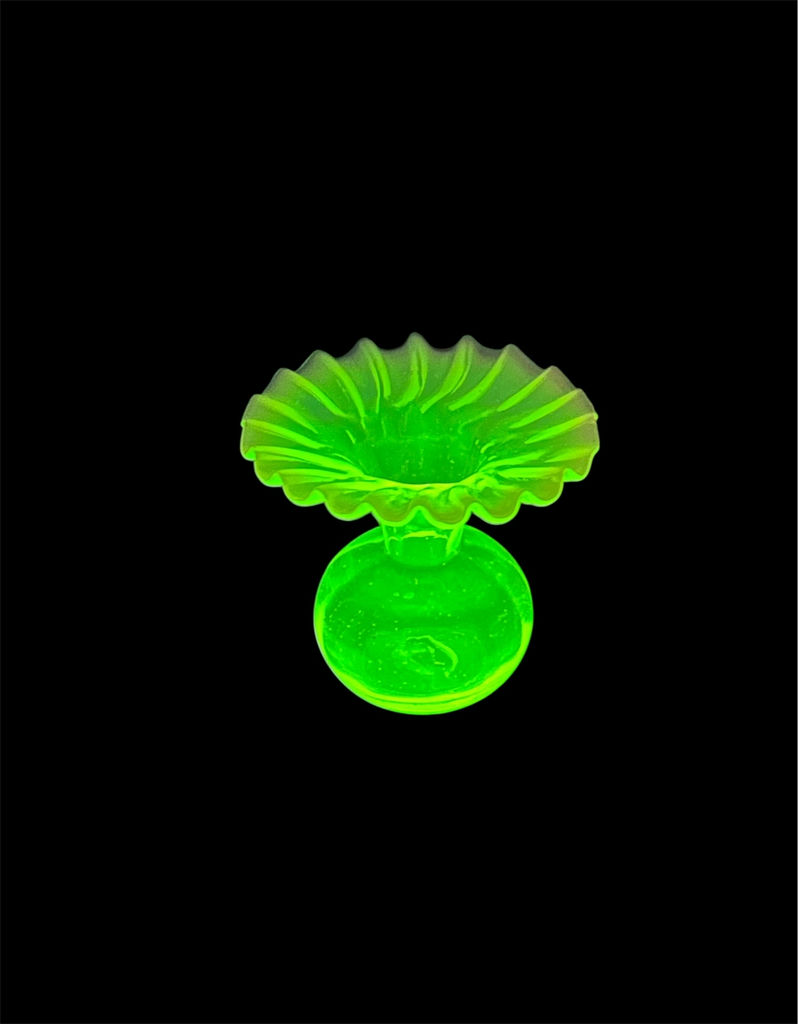 Vintage Hand-Blown Ruffled Uranium Art Glass Vase - image 1 of 6