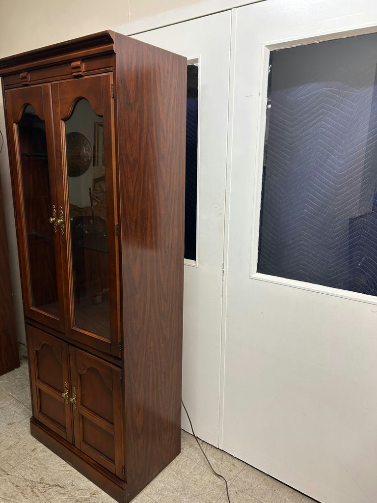 MCM Bassett Furniture China Cabinet  - image 7 of 7