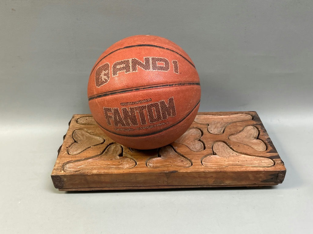 Antique Primitive Country Kitchen Wooden Mold  - image 2 of 7