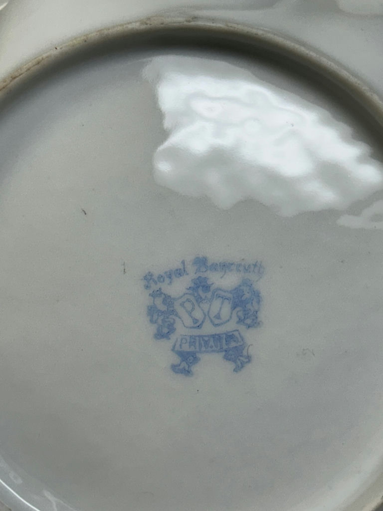 Misc Porcelain - image 9 of 12