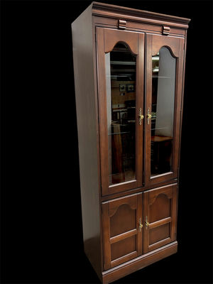 MCM Bassett Furniture China Cabinet - Image 1 of 7