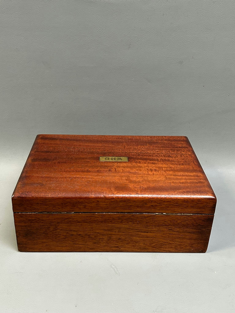 Antique Humidor Box with Milk Glass Lining  - image 5 of 7