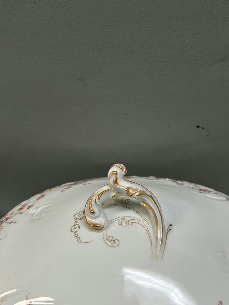 Casserole, Soup Tureen and Serving Bowl - image 4 of 17