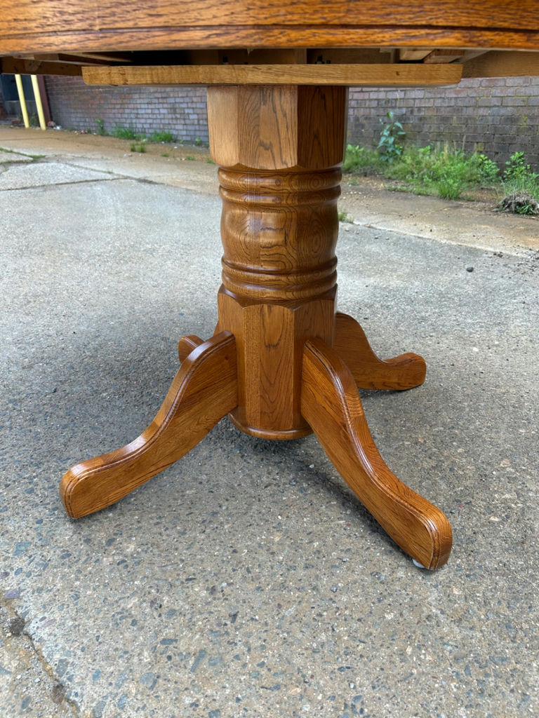 Vintage Oak Round Dinning Table  - image 3 of 7