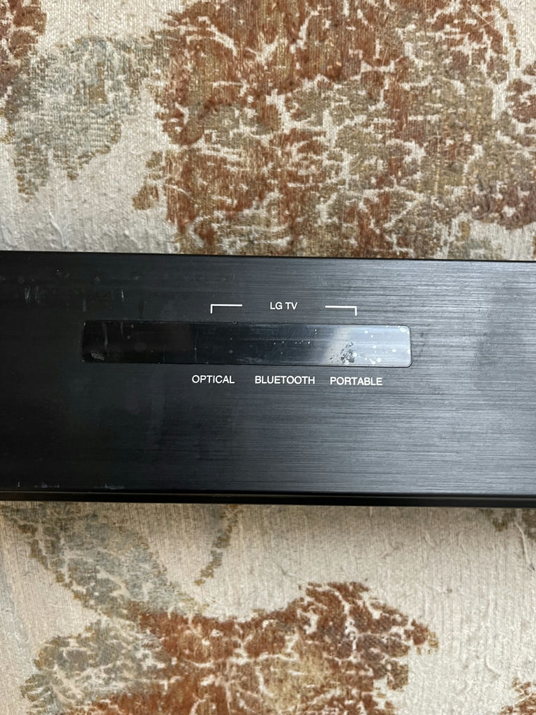 LG Subwoofer And Soundbar - image 5 of 8