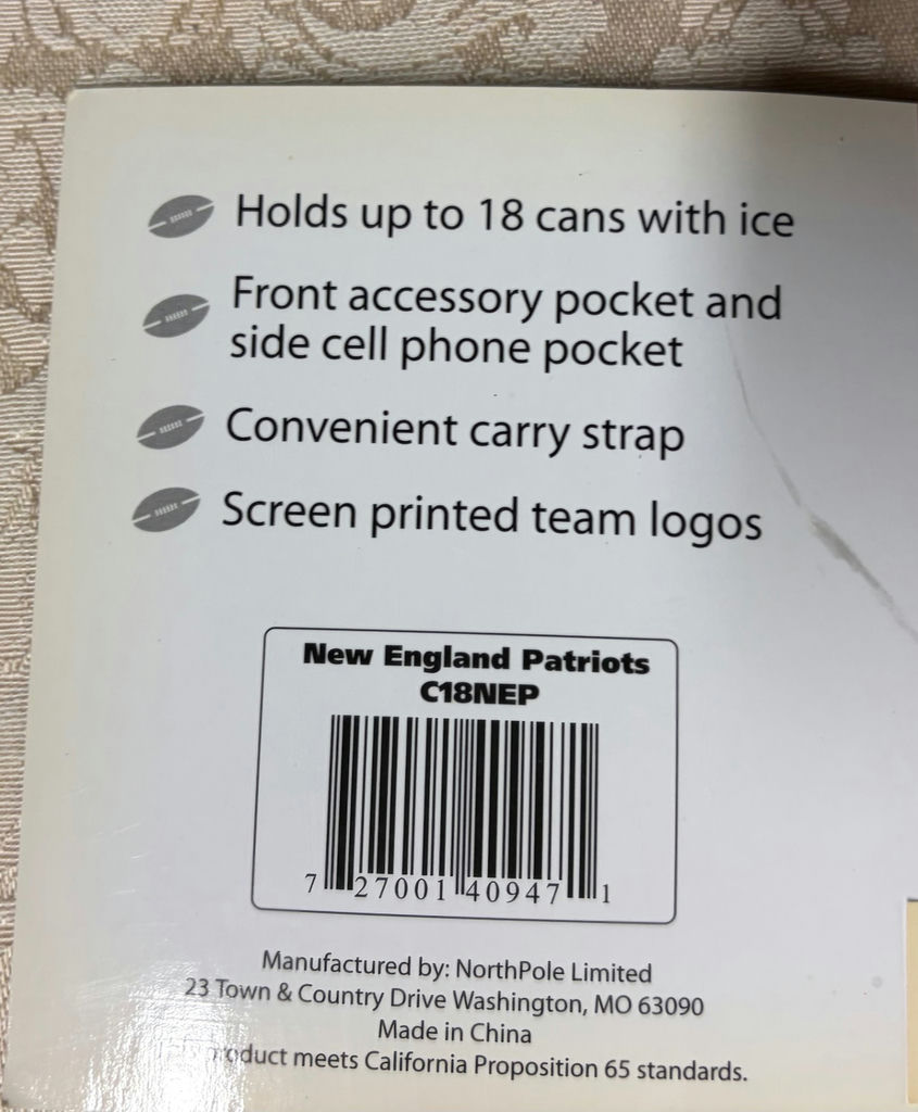 New! New England Patriots 18 Can Cololer - image 4 of 4