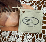 4 pcs Vintage TaZart Metal Art - thumbnail 2 of 5