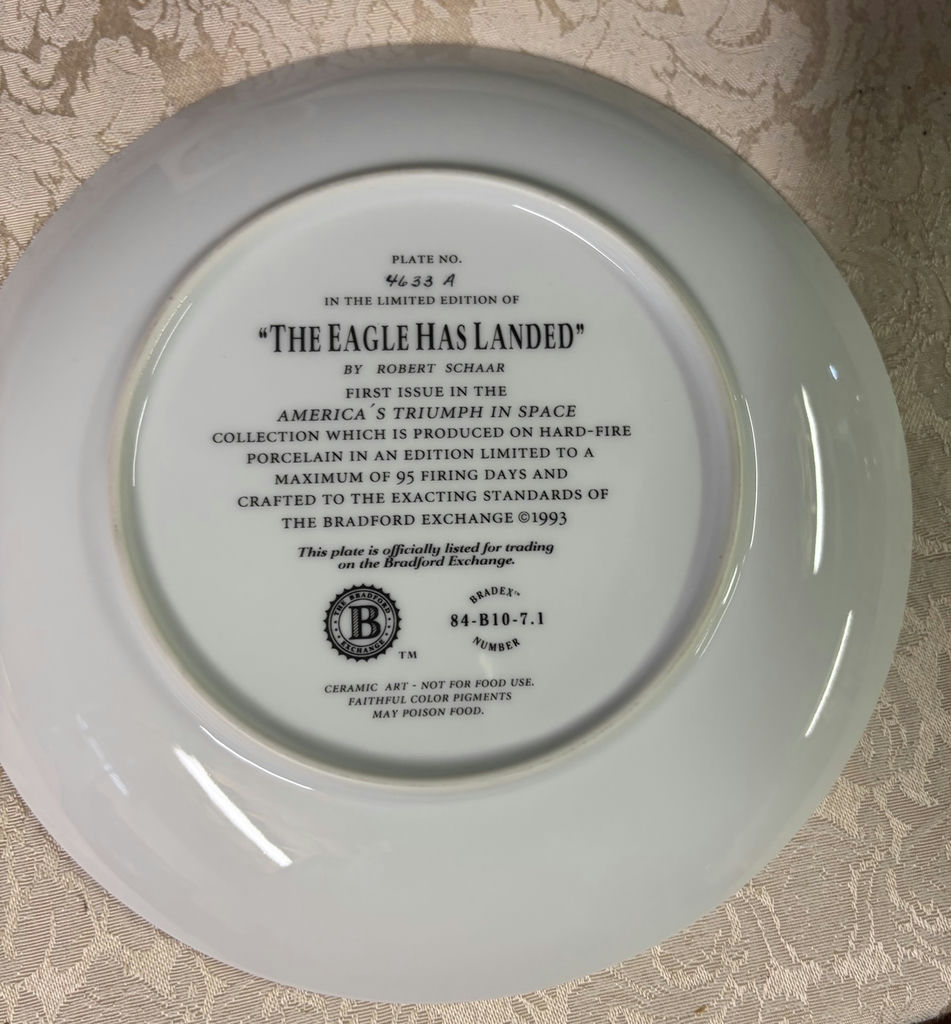 Historical and Patriotic Decorative Plates and Mug - image 3 of 9