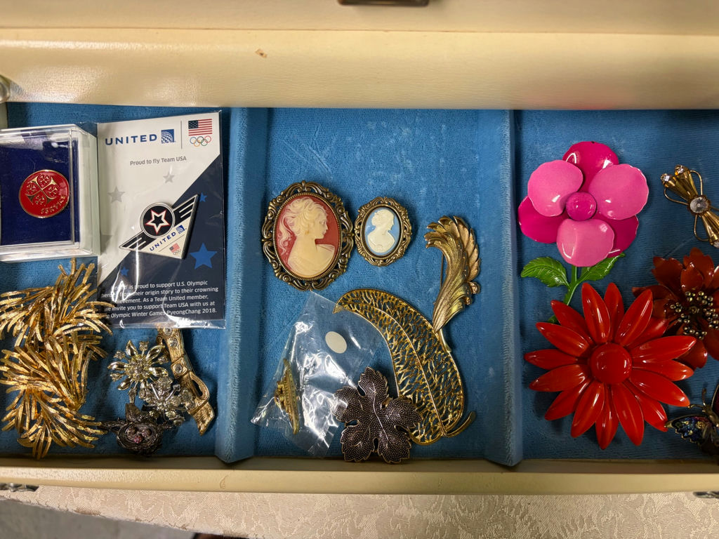 Vintage Jewelry Lot - image 4 of 6