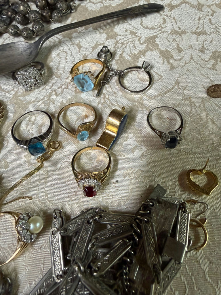 Vintage Costume Jewelry Lot - image 2 of 6
