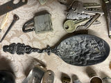 Vintage Lot of Smalls… can openers etc - thumbnail 4 of 6