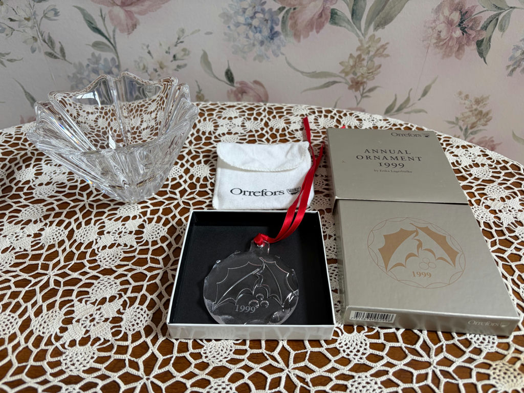 Orrefors Swedish Crystal Lot - image 1 of 2