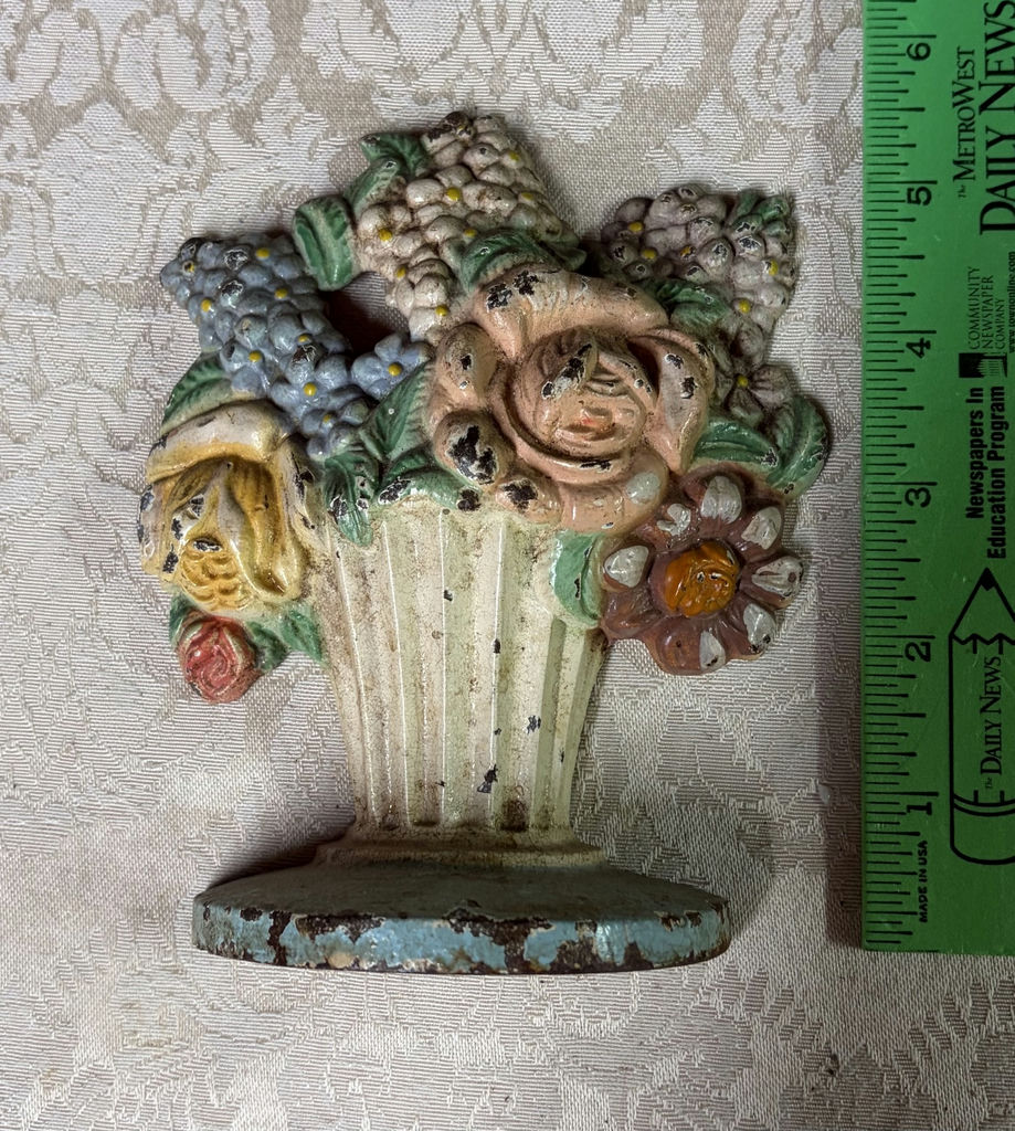 Cast Iron Floral Basket Doorstop - image 1 of 3