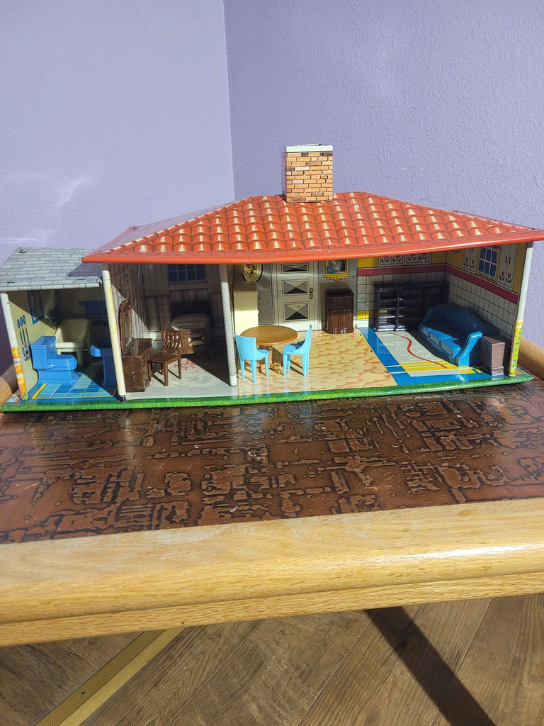 Tin Toy Doll House With Furniture. #1 - image 1 of 6