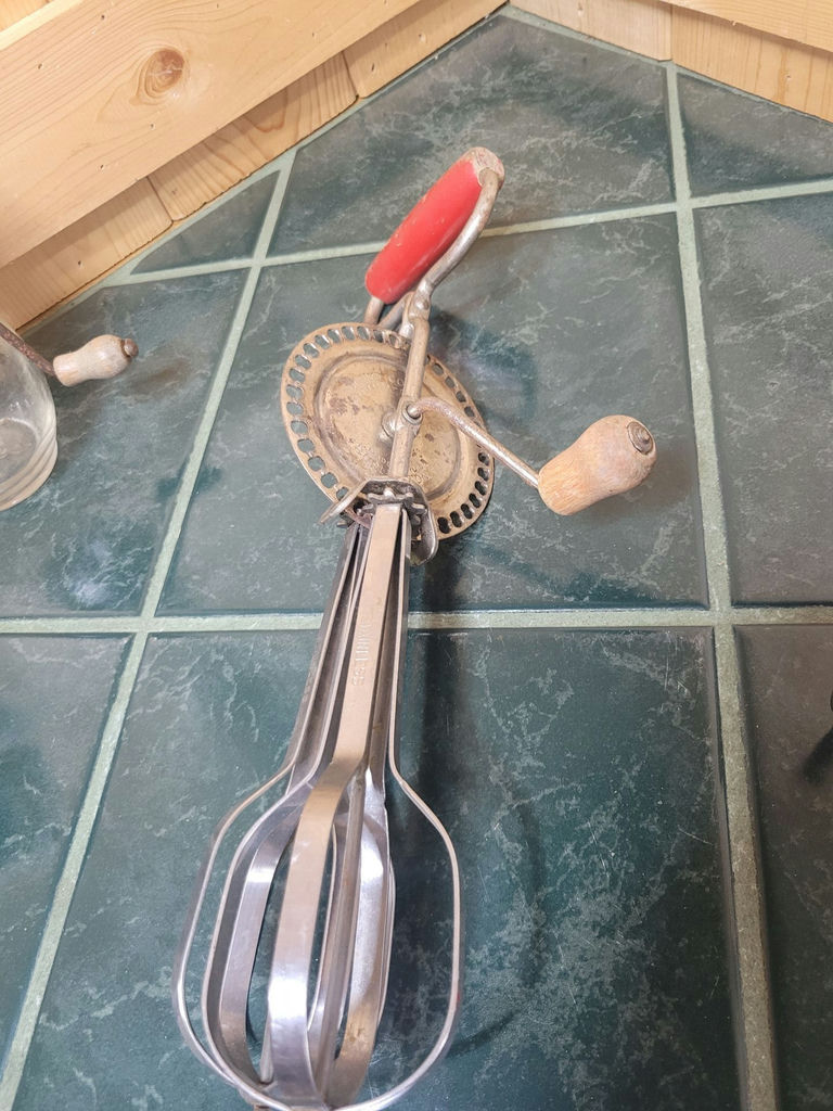 Vintage Kitchen Lot. - image 5 of 6