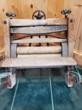 Wash Tub Wringer. - thumbnail 5 of 7