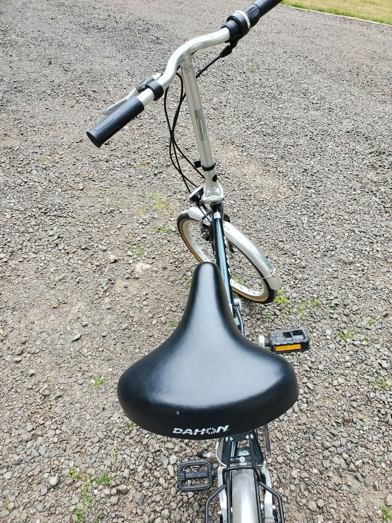 Dahon Boardwalk Folding Bike - image 2 of 7
