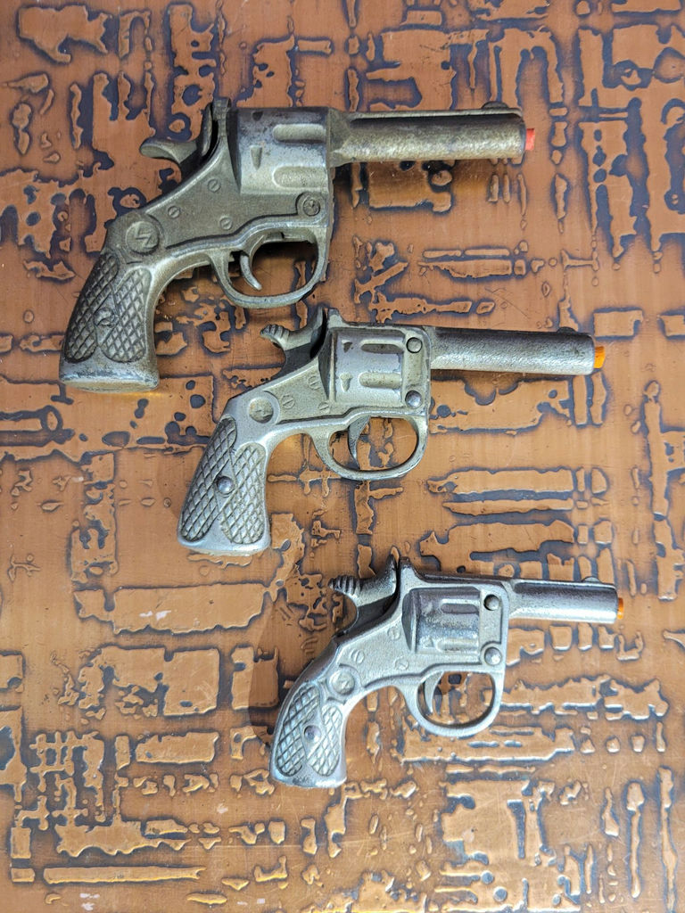 Kenton Antique Cap Guns. Set #2 - image 2 of 5