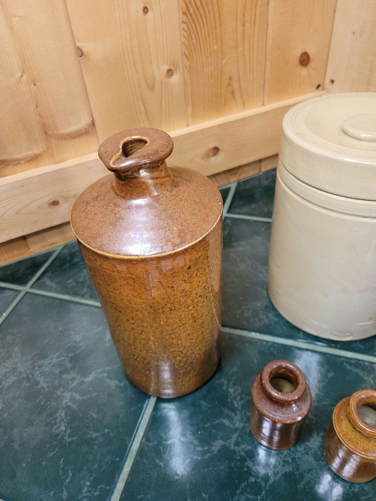 Miscellaneous Stoneware Pieces - image 2 of 10