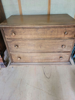 Small Chest Of Drawers. - Image 1 of 6