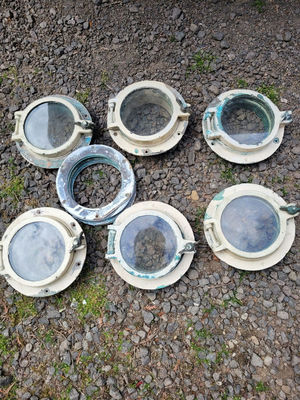 Six Bronze Antique Porthole Windows. - Image 1 of 9